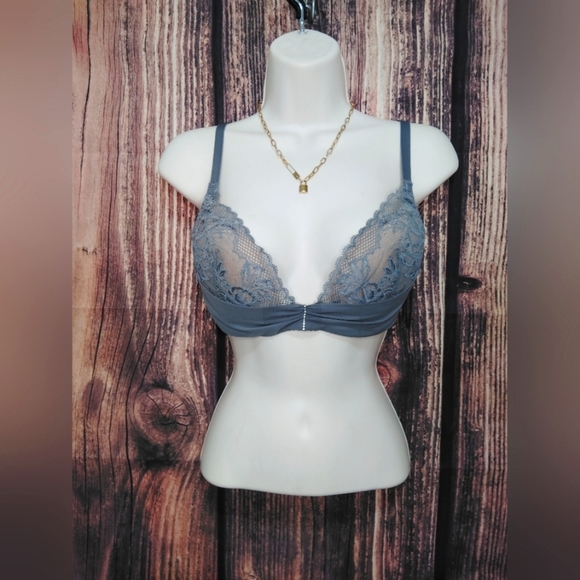 2 For $30 Adore Me Elegant Lace Bra in Gray Size 36c - Picture 1 of 5